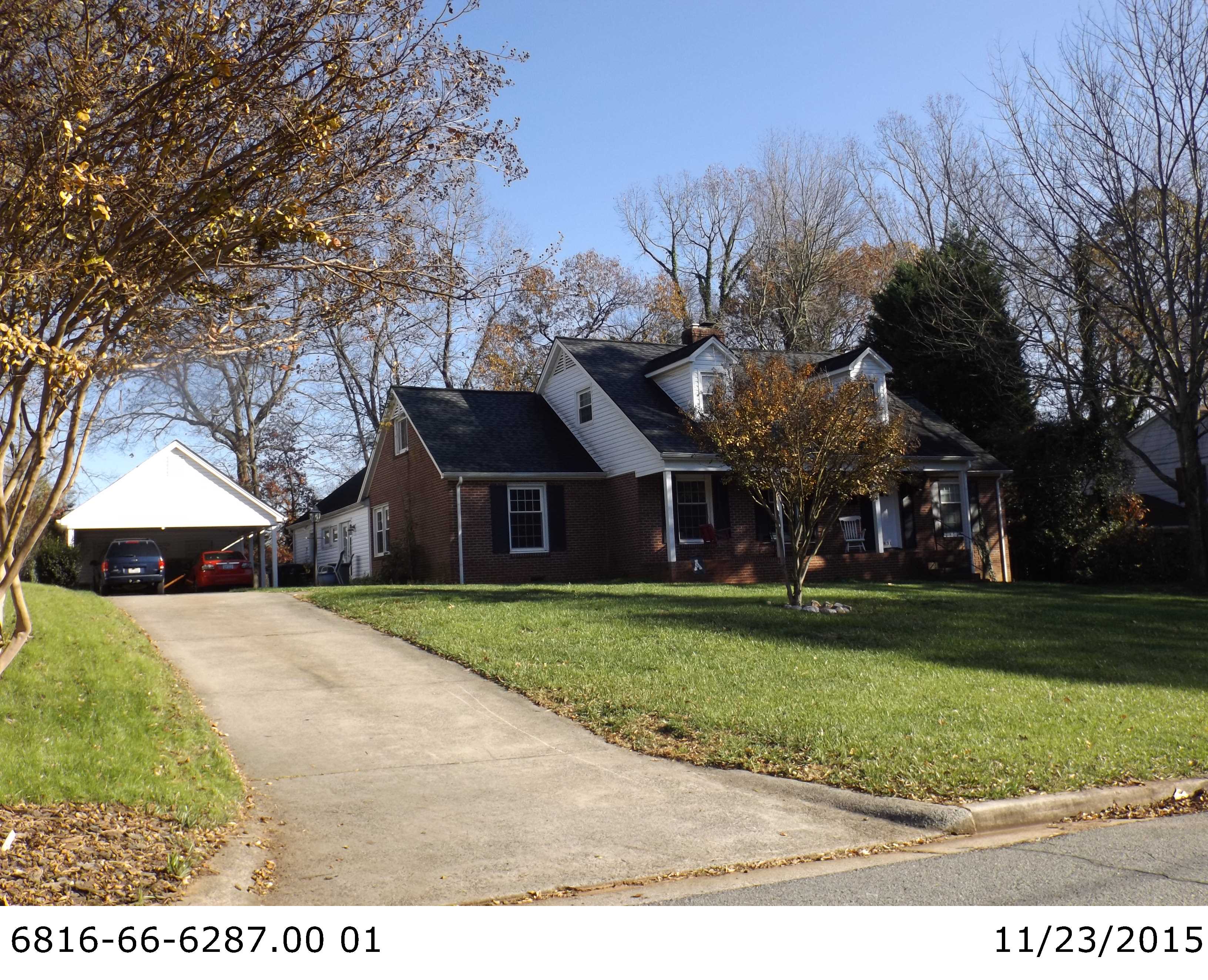 Forsyth tax assessor photo — 2831 Saint George RD