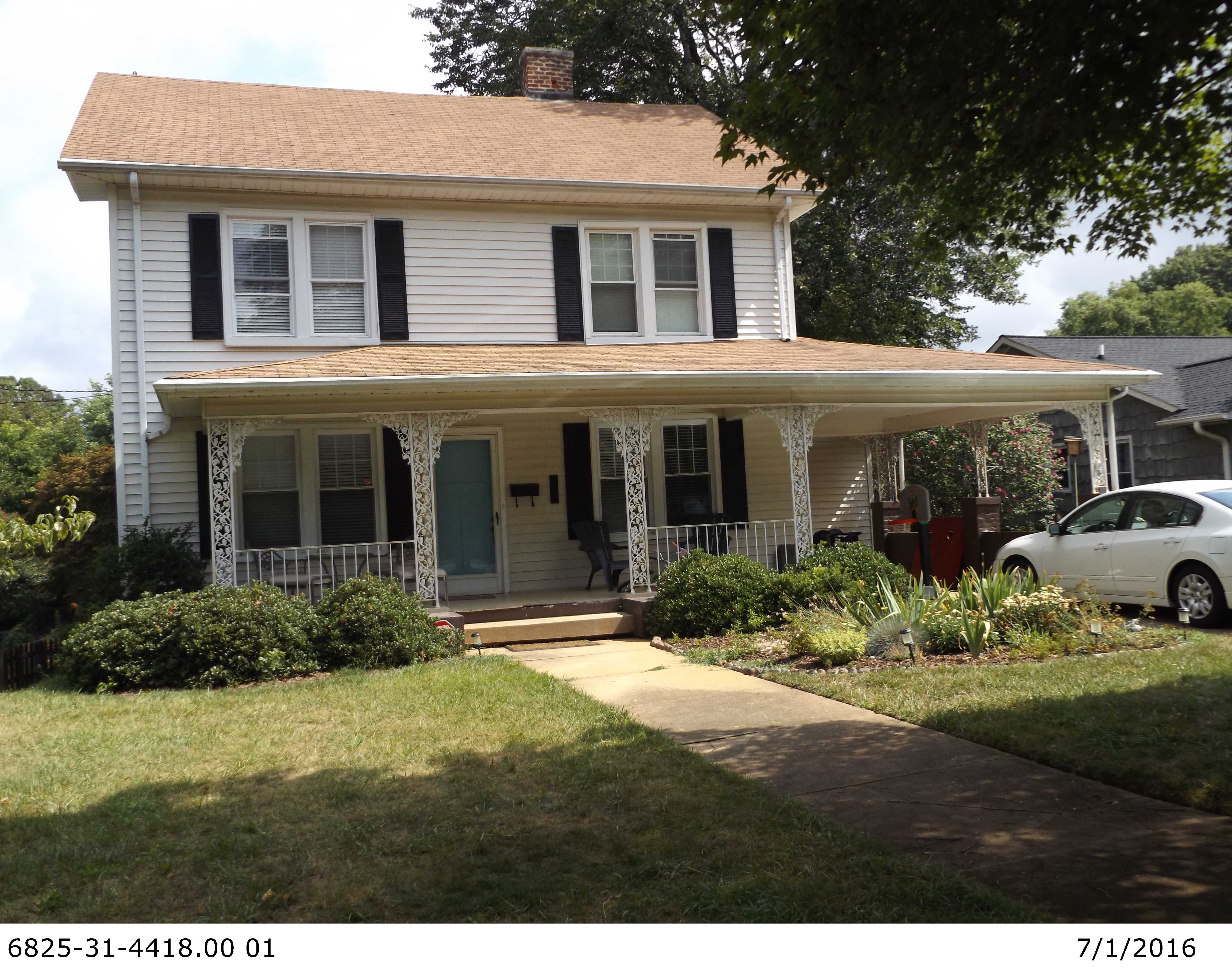 Forsyth tax assessor photo — 2221 Parkway DR