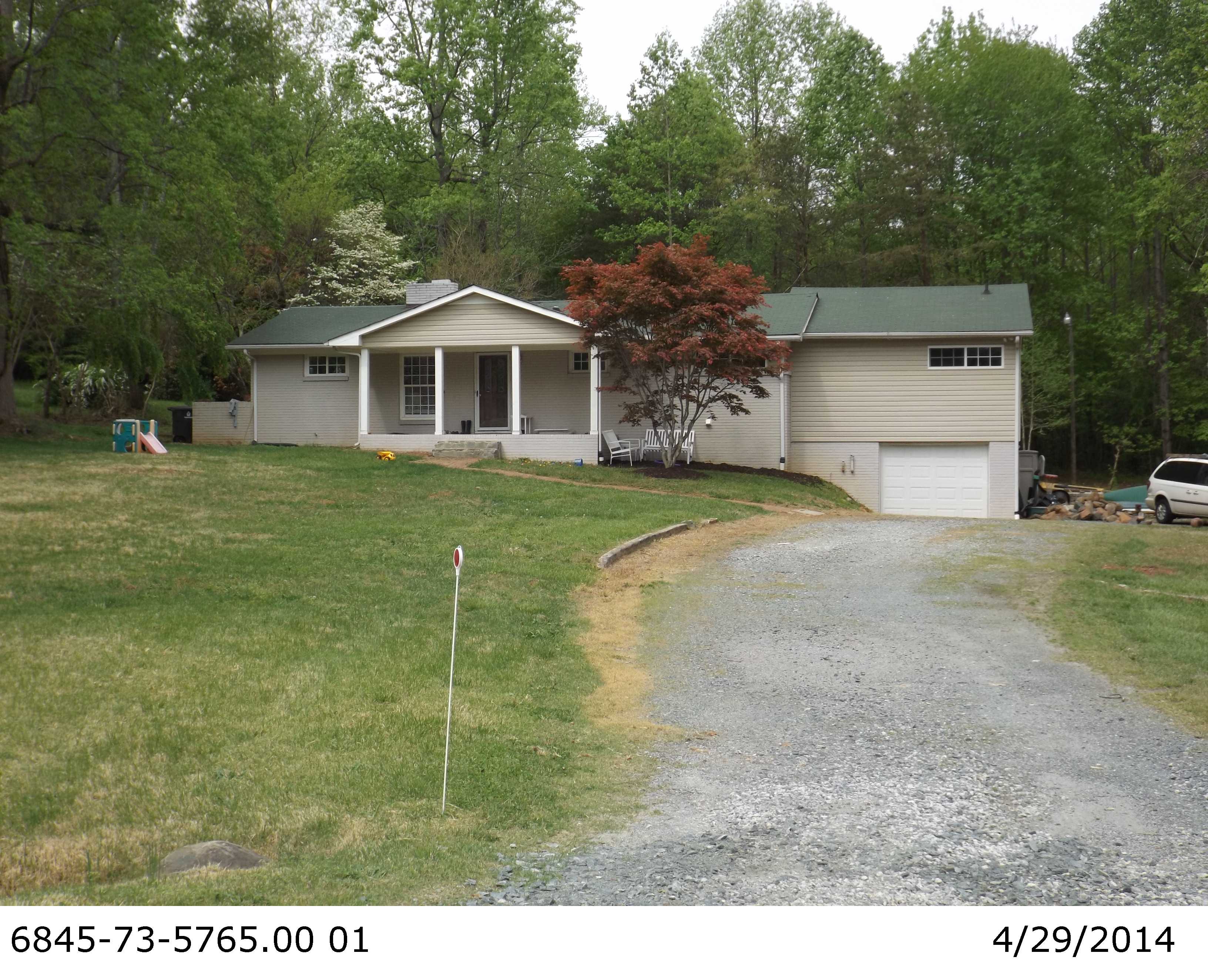 Forsyth tax assessor photo — 1100 Salem Lake Rd