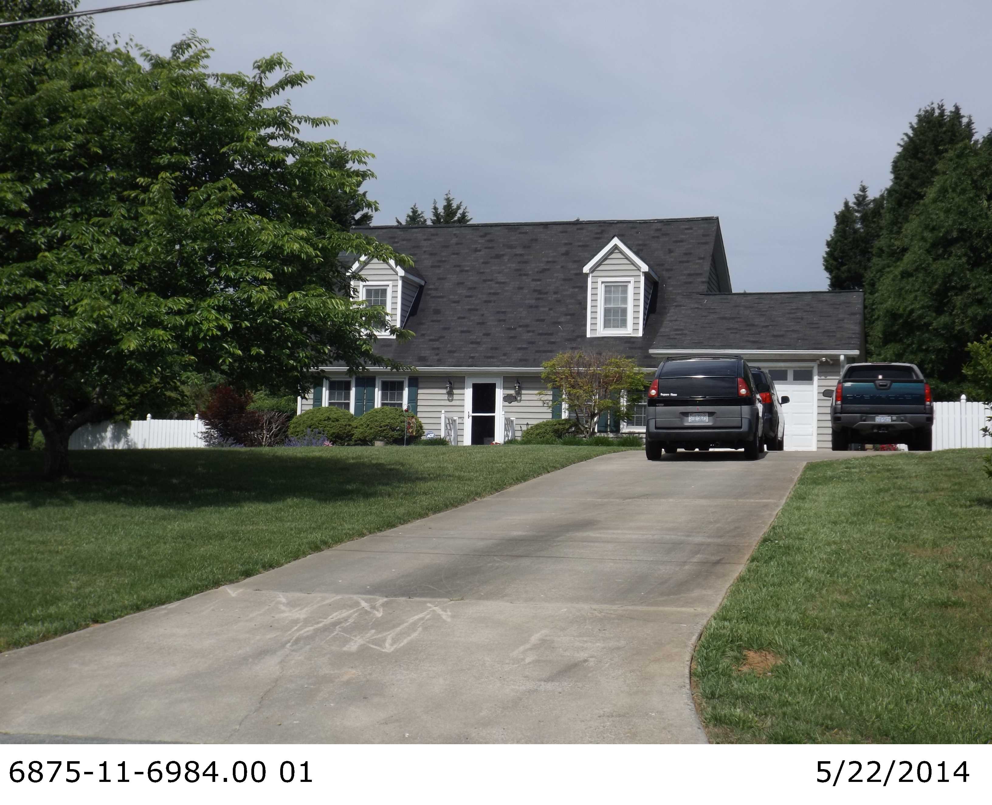 Forsyth tax assessor photo — 1528 Pecan LN